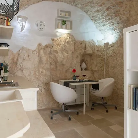 Blanche Con Jacuzzi By Wonderful Italy Ostuni