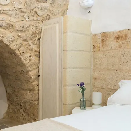 Blanche Con Jacuzzi By Wonderful Italy Ostuni